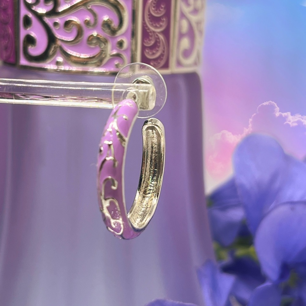 Silver-tone Lavender Enameled Slider Pendant ~ Stretch Panel Bracelet & Earrings - Picture 4 of 8
